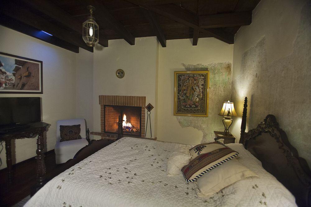 Hotel Sor Juana Антигуа-Гватемала Экстерьер фото