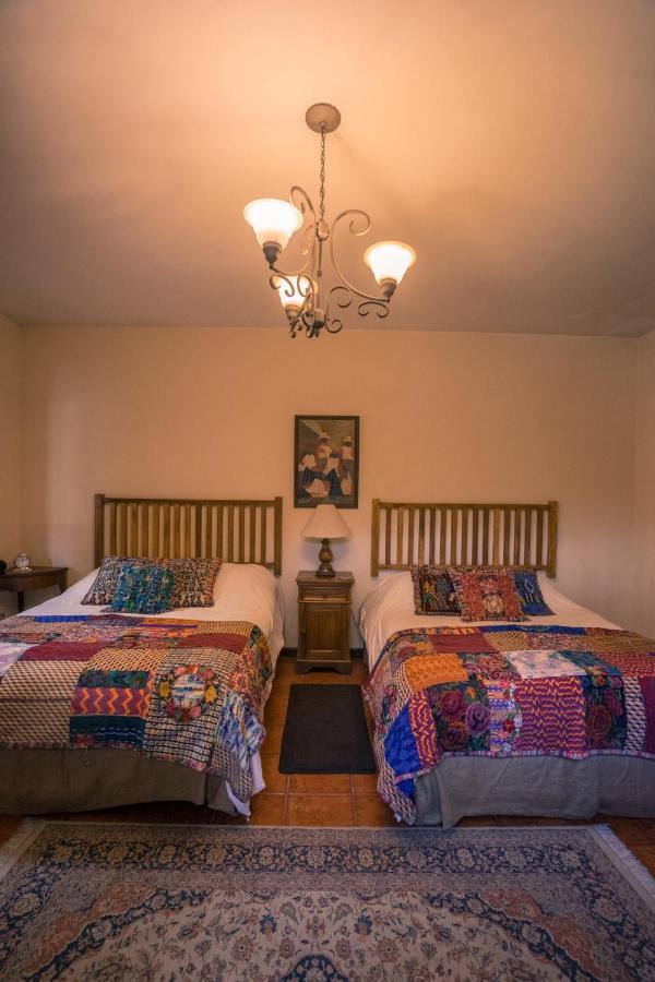 Hotel Sor Juana Антигуа-Гватемала Экстерьер фото