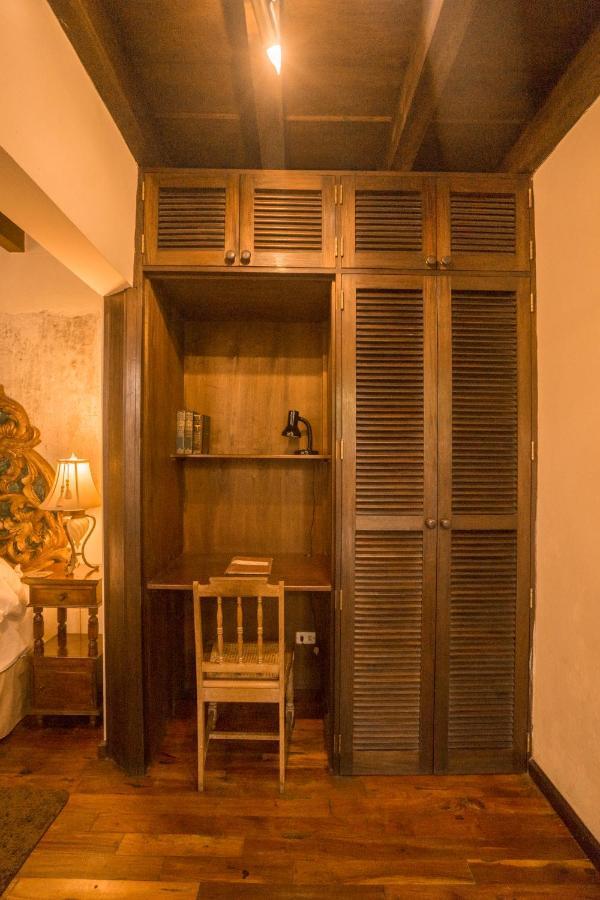 Hotel Sor Juana Антигуа-Гватемала Экстерьер фото