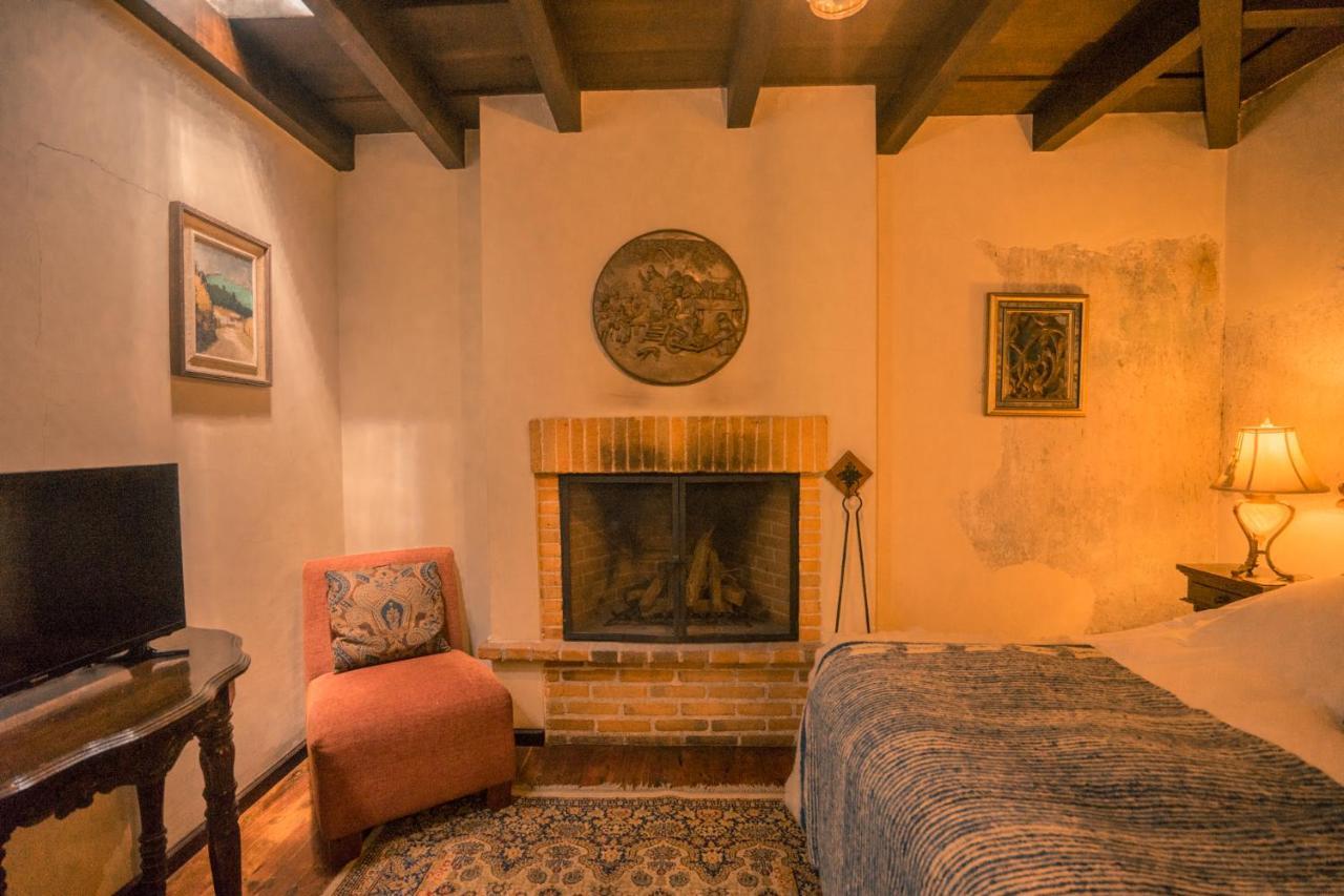 Hotel Sor Juana Антигуа-Гватемала Экстерьер фото